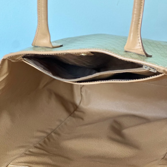 Authenticated Y2K Celine Neutral Carryall Tote - Picture 15 of 16